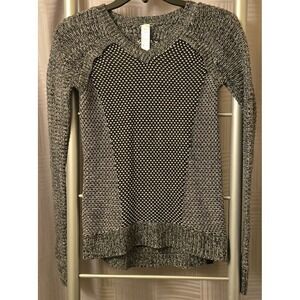 Ivivva by Lululemon Pullover Sweater Girls 10 Charcoal Gray Textured